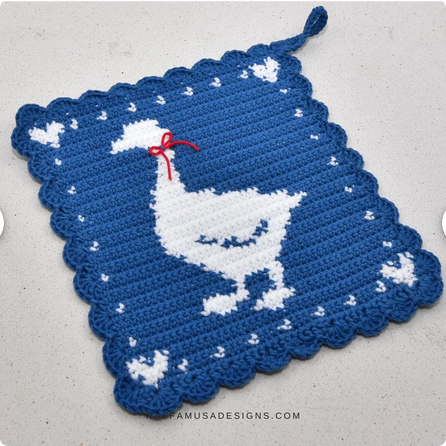Goose Potholder Crochet Pattern by Raffamusa Designs