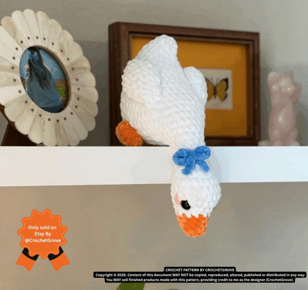 Shelf Goose Crochet Pattern by Crochet Grove